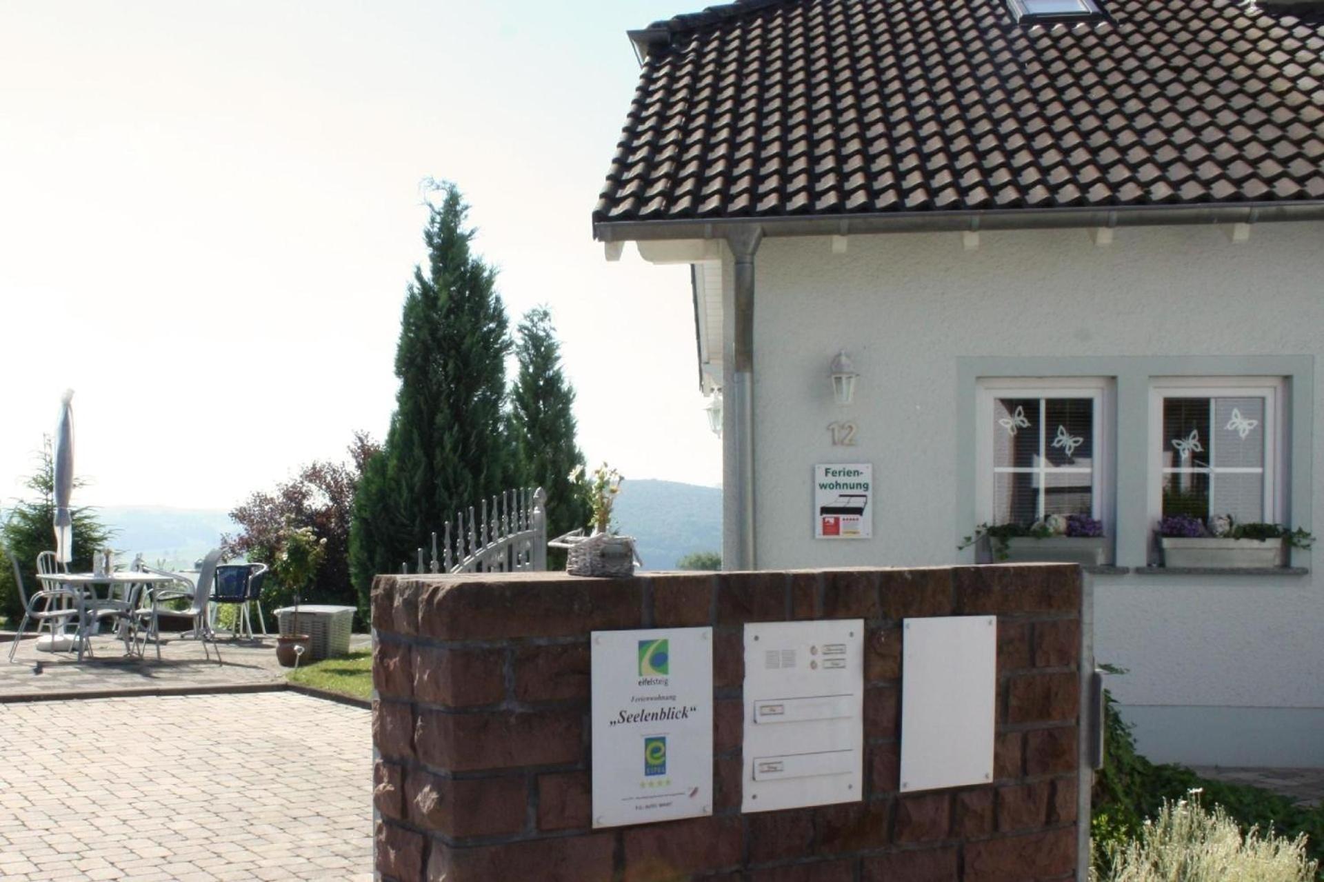 Gemuetliche Maisonette Wohnung Seelenblick Berndorf  Exterior photo